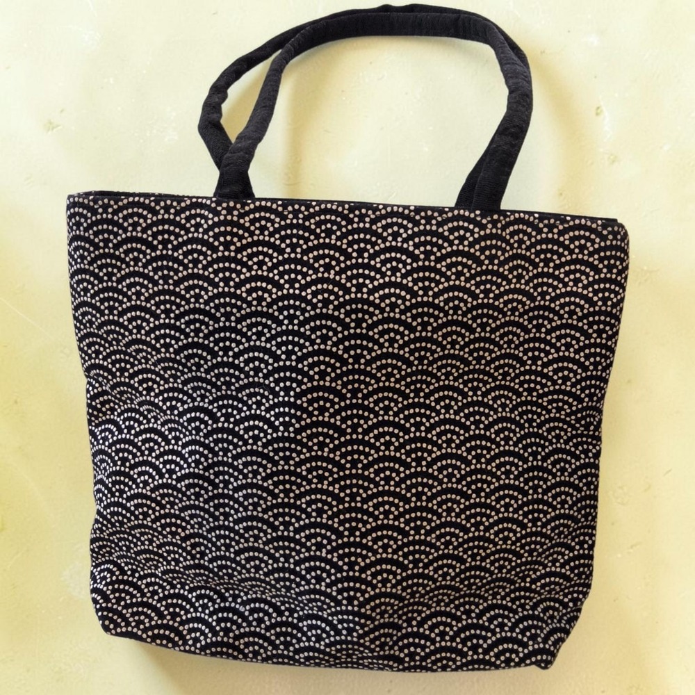 Vintage 1950s-1960s Japanese Seigaiha Wave Textured Fabric Top Handle Handbag